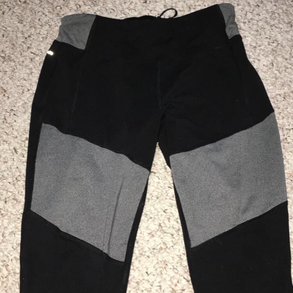 Athletic Works leggings🤍